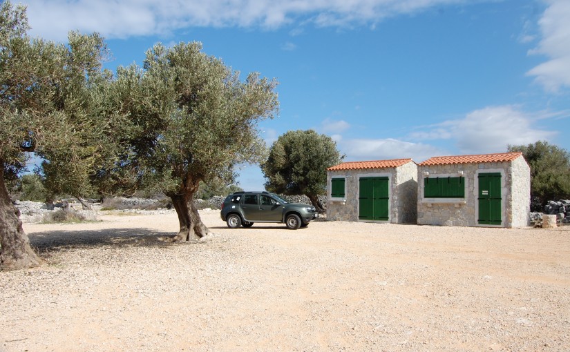 Blauer Montag in Lun, Pag, Kroatien